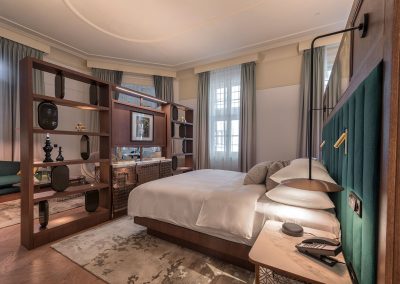 habitación hotel cama diseño interiores Praga