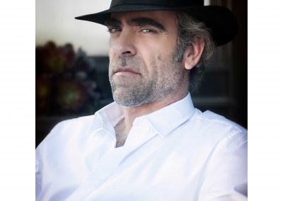 actor Luis tosar sombrero revista dt magazine